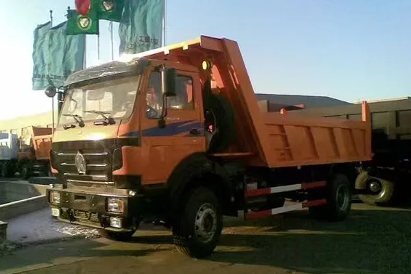 4×2 Dump Truck