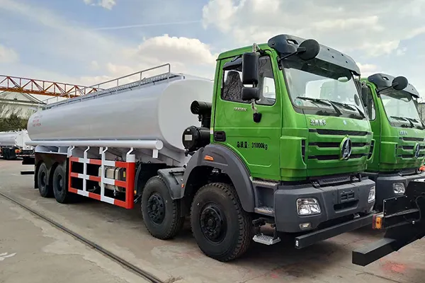8×4 Water Tank Truck
